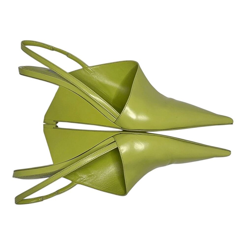 Prada Brushed Leather Pointed Toe Triangle Logo Wedge Pumps EU 40 US 10 Green - Picture 6 of 12